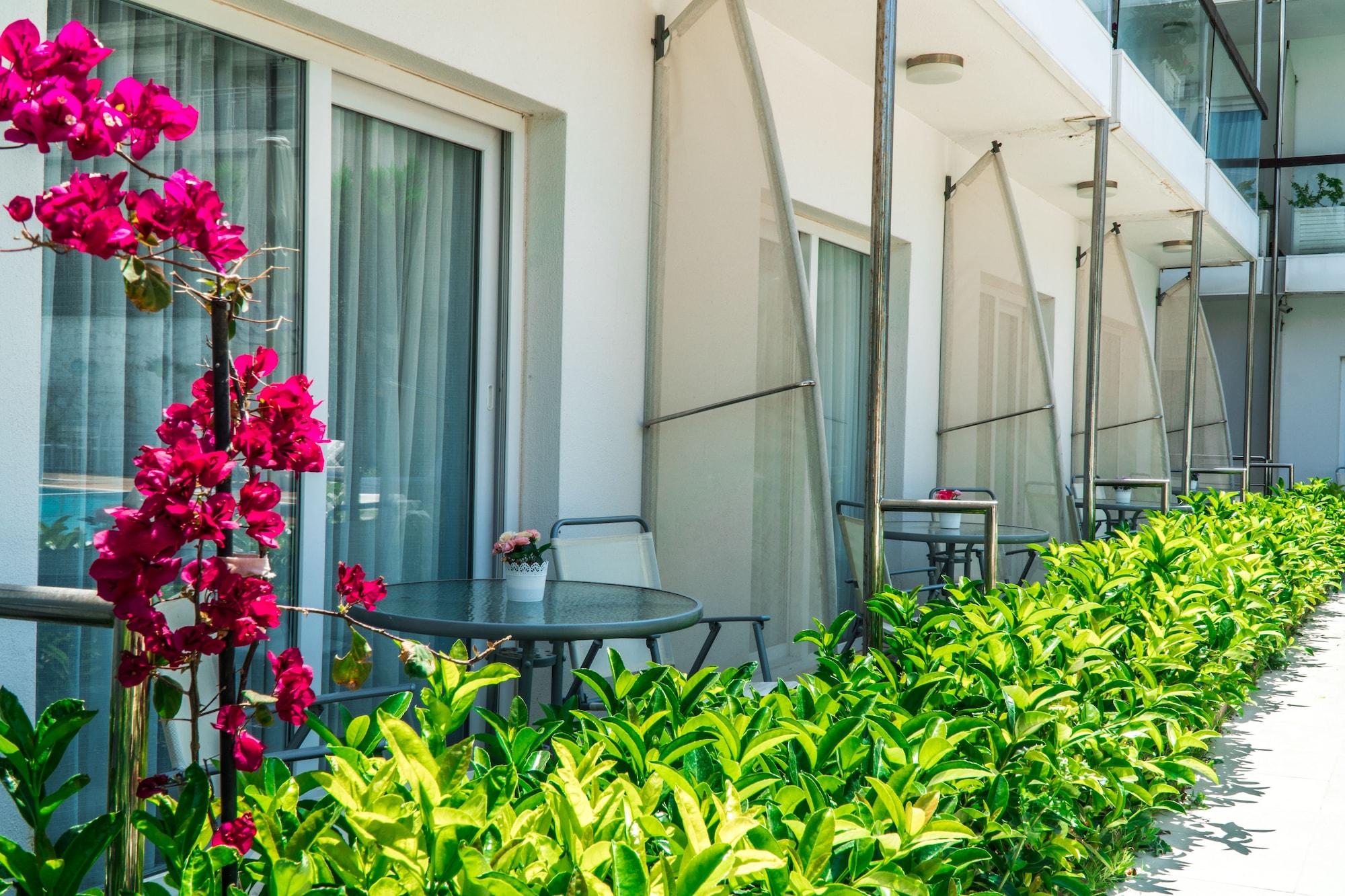 Otel Yeni Çeşme Eksteriør bilde