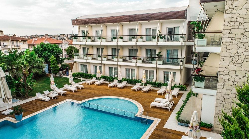 Otel Yeni Çeşme Eksteriør bilde